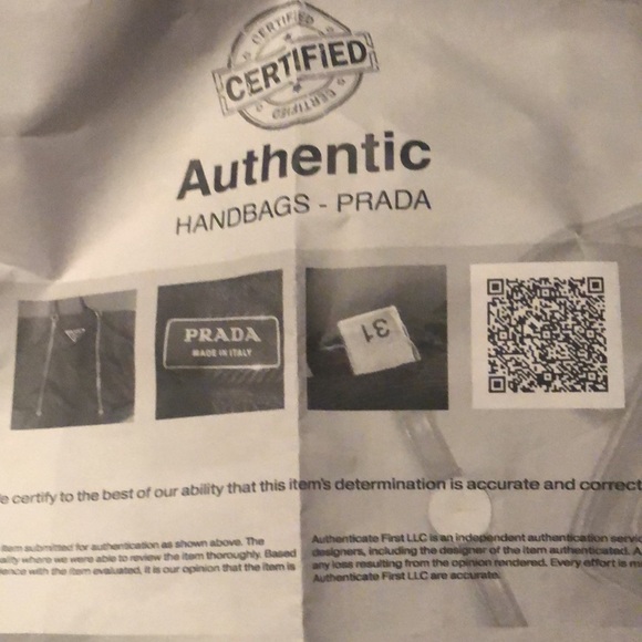 Black Prada Tote bag w COA - Picture 4 of 4